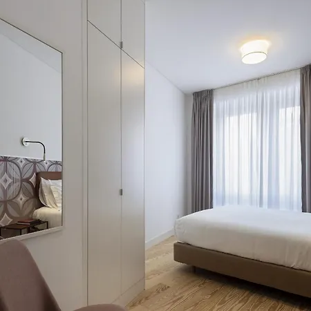 Serviced - Santos * Lissabon