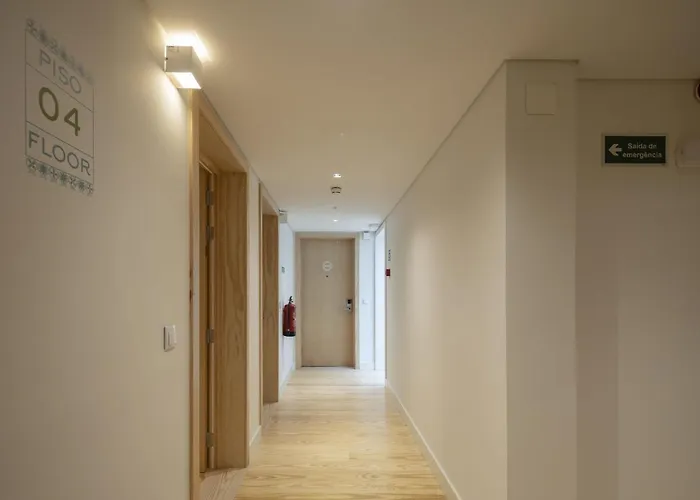 Lsa Santos By Numa