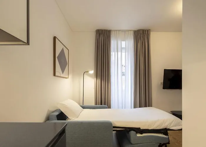 Serviced - Santos * Lissabon